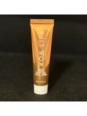 Koa Life NAD Peptide Facial Scrub